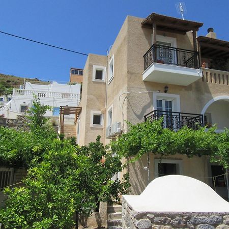 Kalotina'S Apartments Emborios Exterior foto