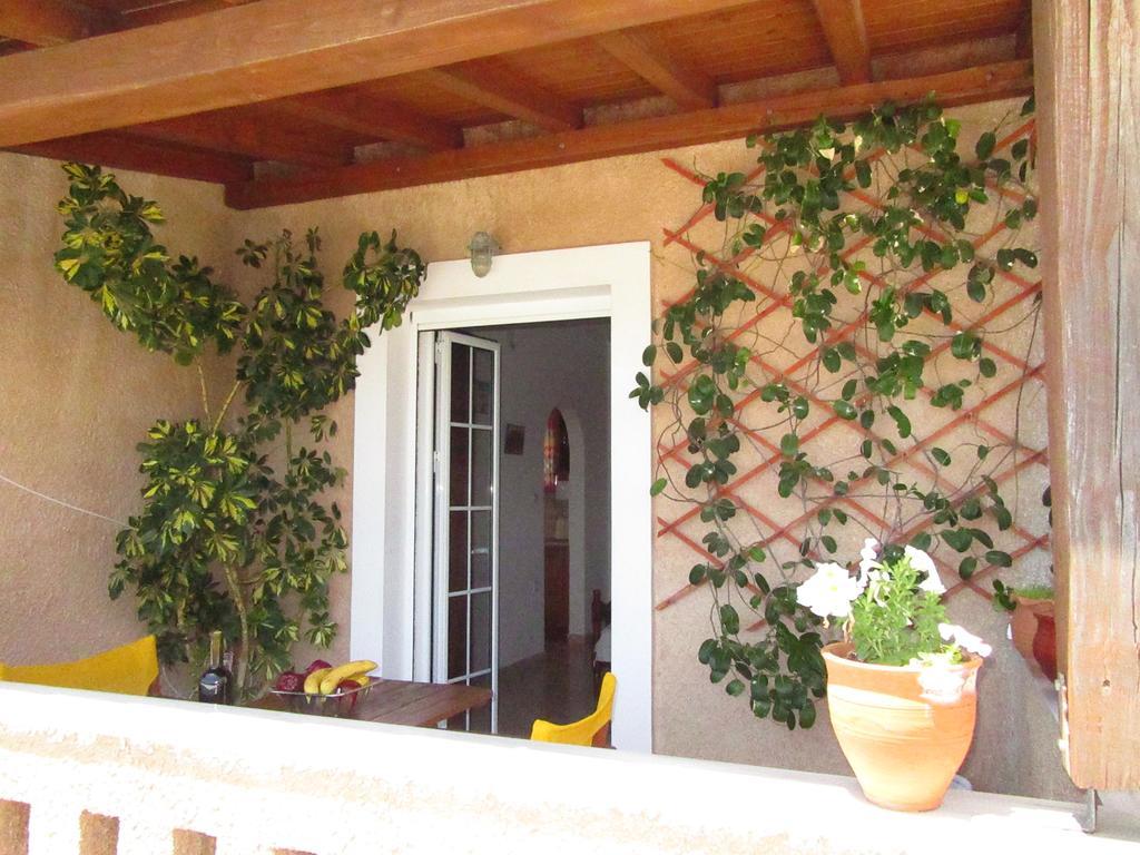 Kalotina'S Apartments Emborios Exterior foto